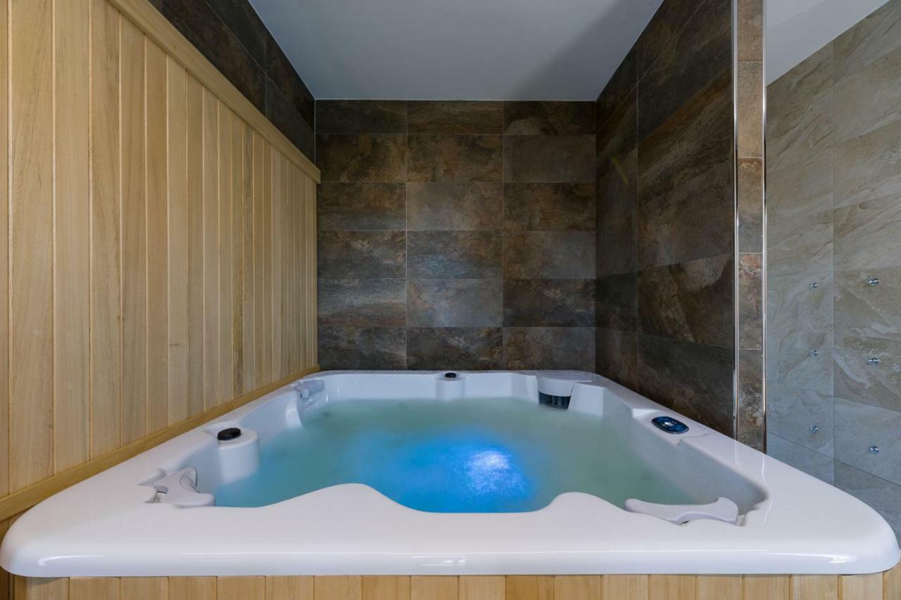 Hotel A Curuxa Wellness Арсуа Екстер'єр фото